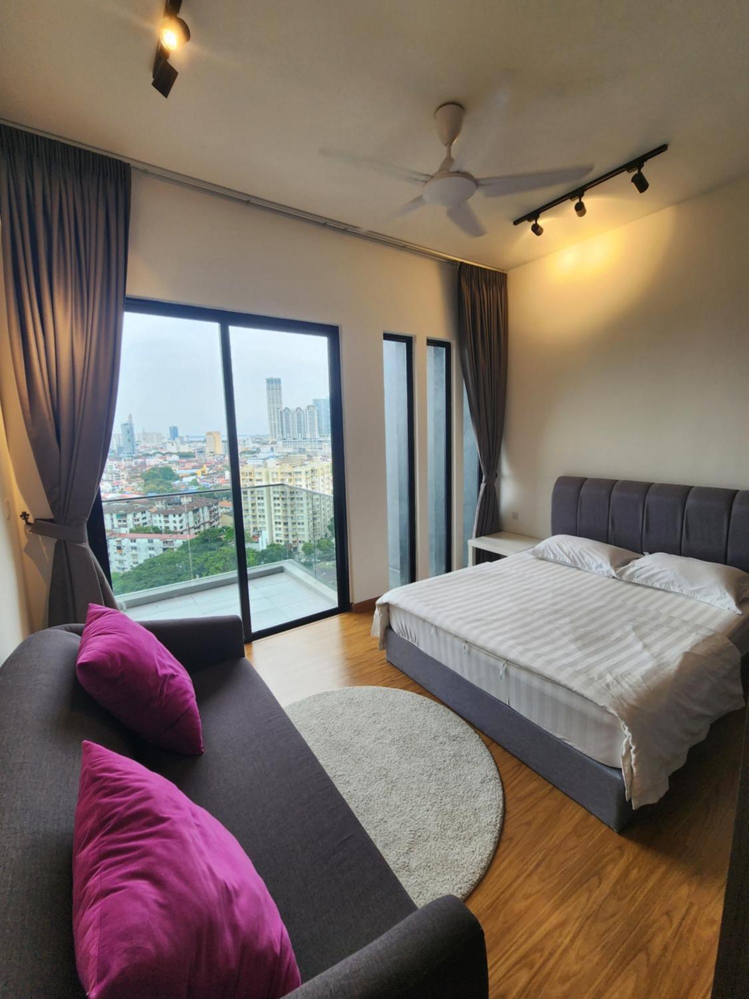 Beacon Executive Premium Suite George Town Exterior foto